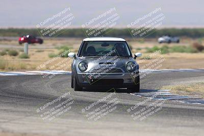 media/Sep-20-2025-Extreme Speed (Sat) [[1fcc23683c]]/Orange (Mid Intermediate)/Session 2 (Sunrise)/